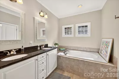 4632 Dabney Vigor Drive, Charlotte, NC 28209 - Photo 9