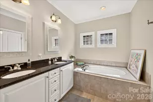 4632 Dabney Vigor Dr, Charlotte, NC 28209 - Photo 9