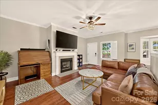 4632 Dabney Vigor Dr, Charlotte, NC 28209 - Photo 3