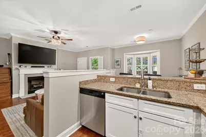 4632 Dabney Vigor Drive, Charlotte, NC 28209 - Photo 17