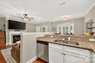 4632 Dabney Vigor Dr, Charlotte, NC 28209 - Photo 17