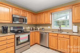 35 Forest Knoll Dr, Weaverville, NC 28787 - Photo 15