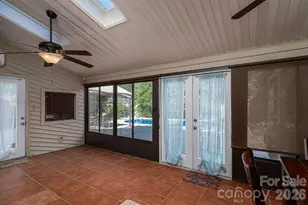 389 Caprice Cir, Lincolnton, NC 28092 - Photo 27