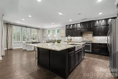 11436 Preservation Lane, Charlotte, NC 28278 - Photo 9