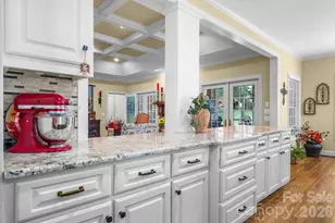 3740 Pinecrest Dr NE, Hickory, NC 28601 - Photo 17