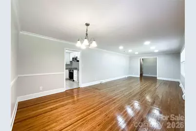 6728 Lakeside Drive, Charlotte, NC 28215 - Photo 13
