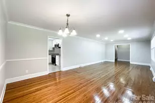 6728 Lakeside Dr, Charlotte, NC 28215 - Photo 13