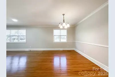 6728 Lakeside Drive, Charlotte, NC 28215 - Photo 15