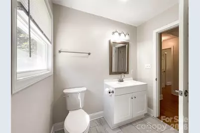 6728 Lakeside Drive, Charlotte, NC 28215 - Photo 29