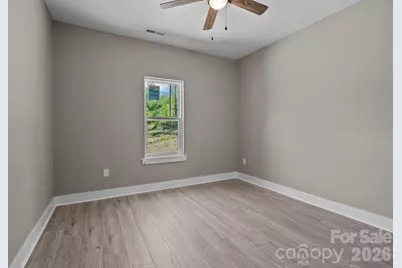 79 Crystal Mountain Drive, Hendersonville, NC 28739 - Photo 19