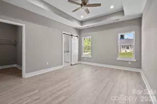 79 Crystal Mountain Dr, Hendersonville, NC 28739 - Photo 9