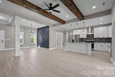 79 Crystal Mountain Drive, Hendersonville, NC 28739 - Photo 3