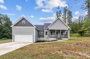 79 Crystal Mountain Dr, Hendersonville, NC 28739 - Photo 1
