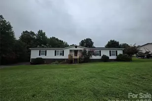 1075 Double Impact Dr, Rockwell, NC 28138 - Photo 3