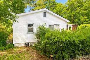 128 E Hilltop Dr, Gastonia, NC 28054 - Photo 11
