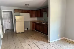 706 N Logan St, Gastonia, NC 28052 - Photo 3