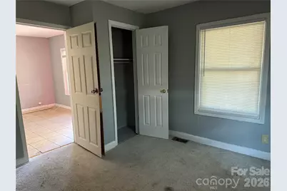 706 N Logan Street, Gastonia, NC 28052 - Photo 5