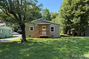 2621 E Greenbriar Rd, Statesville, NC 28625 - Photo 1