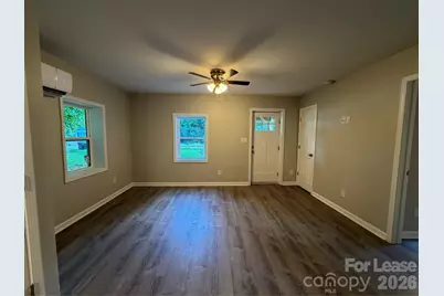 2621 E Greenbriar Road, Statesville, NC 28625 - Photo 5