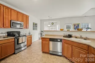 6900 Daisybee Court, Charlotte, NC 28126 - Photo 25