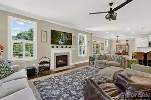 804 Sardis Ln, Charlotte, NC 28270 - Photo 9