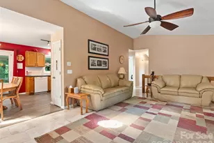 462 Farley St, Waynesville, NC 28786 - Photo 11