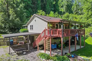 462 Farley St, Waynesville, NC 28786 - Photo 1