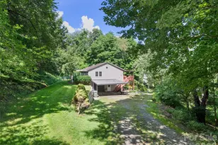 462 Farley St, Waynesville, NC 28786 - Photo 1