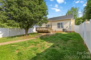 8710 Arrowhead Pl Ln, Cornelius, NC 28031 - Photo 25