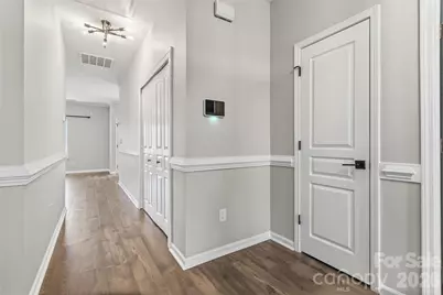 8710 Arrowhead Place Lane, Cornelius, NC 28031 - Photo 5