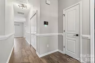 8710 Arrowhead Pl Ln, Cornelius, NC 28031 - Photo 5
