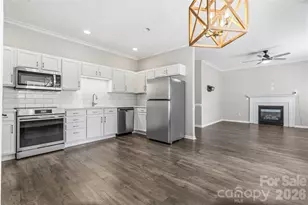 8710 Arrowhead Pl Ln, Cornelius, NC 28031 - Photo 9