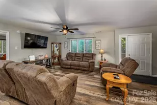 272 Massey Deal Rd, Statesville, NC 28625 - Photo 9
