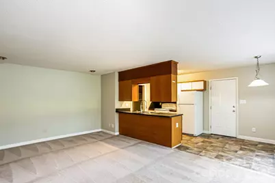18805 Bluff Point Road #B, Cornelius, NC 28031 - Photo 5