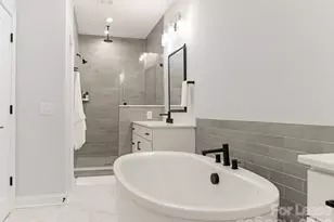 2555 Deacon Ave, Charlotte, NC 28204 - Photo 21