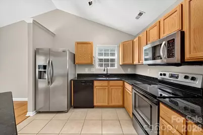 8732 Brookstead Meadow Court, Charlotte, NC 28215 - Photo 15