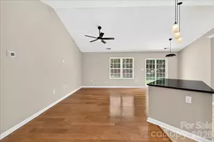 8732 Brookstead Meadow Ct, Charlotte, NC 28215 - Photo 7