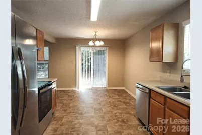 2038 Dunsmore Lane, Waxhaw, NC 28173 - Photo 3