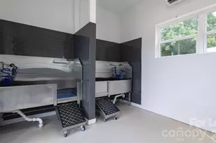 4520 Charlotte Park Dr, Charlotte, NC 28217 - Photo 19