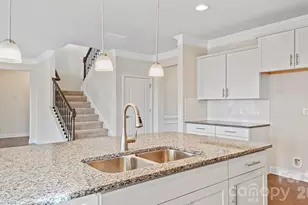 446 River Btm Rd, Fletcher, NC 28792 - Photo 7