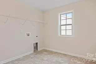 446 River Btm Rd, Fletcher, NC 28792 - Photo 31