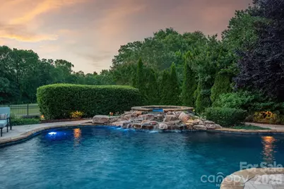 8626 Longview Club Drive, Waxhaw, NC 28173 - Photo 5