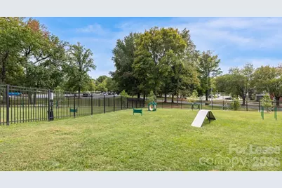4520 Charlotte Park Drive #B1, Charlotte, NC 28217 - Photo 25