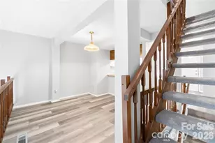 7301 Pebblestone Dr, Charlotte, NC 28212 - Photo 13