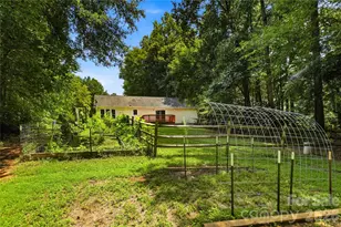 3555 Lake Bluff Dr, Sherrills Ford, NC 28673 - Photo 29