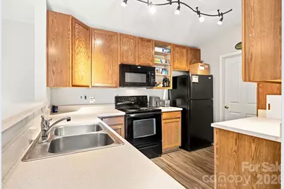 17257 Doe Valley Court, Cornelius, NC 28031 - Photo 11