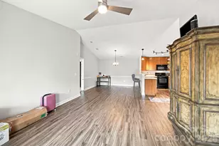 17257 Doe Valley Ct, Cornelius, NC 28031 - Photo 7