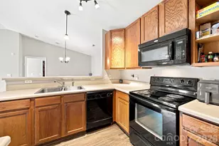 17257 Doe Valley Ct, Cornelius, NC 28031 - Photo 13