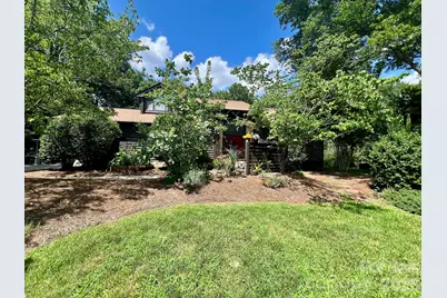 200 Foxlair Court, Matthews, NC 28105 - Photo 1