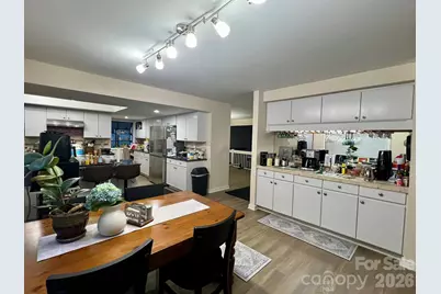 200 Foxlair Court, Matthews, NC 28105 - Photo 39